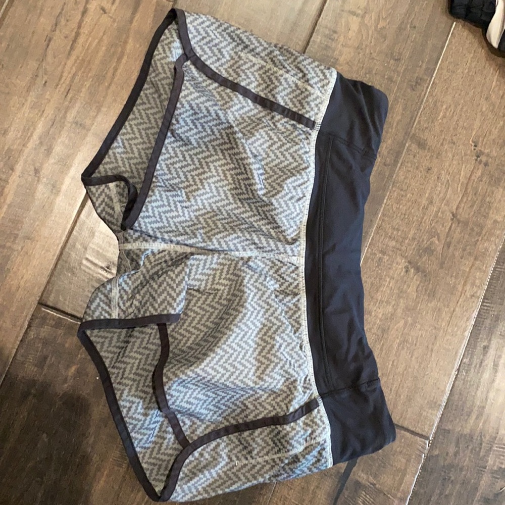 lulu lemon speed up shorts